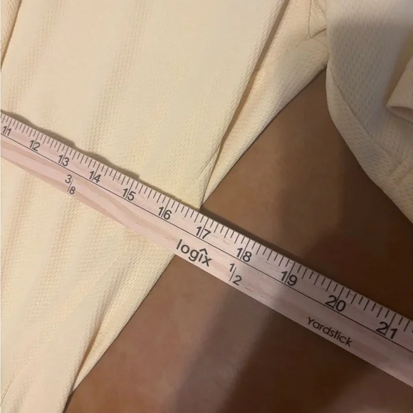 PGA Tour Polo Shirt Men's LG Yellow Pro Series Golf Polyester Athleisure - Picture 12 of 13